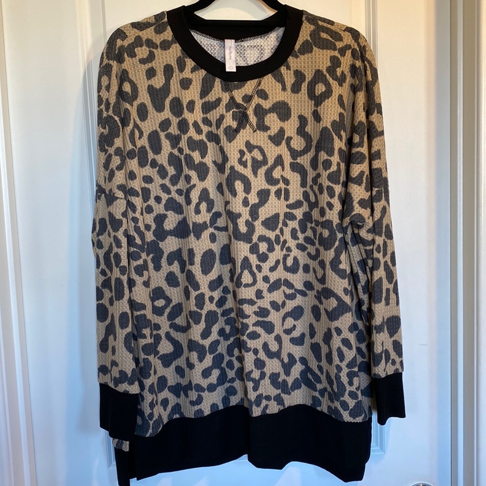 Honeyme. Large. Weekender. Gently Worn. Lightweight. Animal Print. Black Trim.